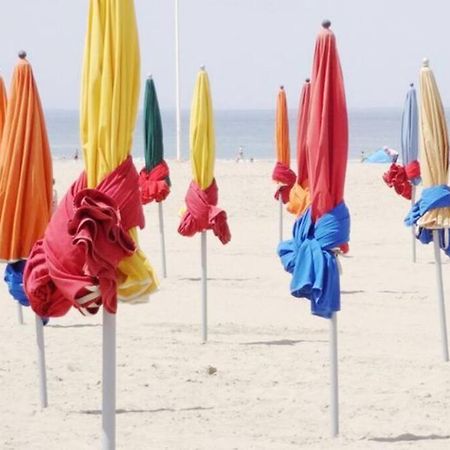 Le Cyrano, Deauville - App. T2 Proche De La Mer Extérieur photo