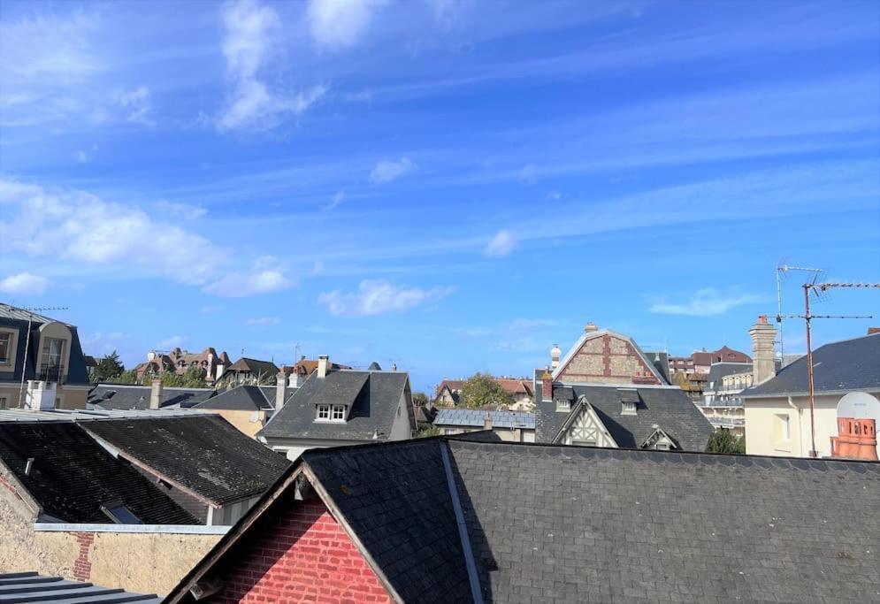Le Cyrano, Deauville - App. T2 Proche De La Mer Extérieur photo